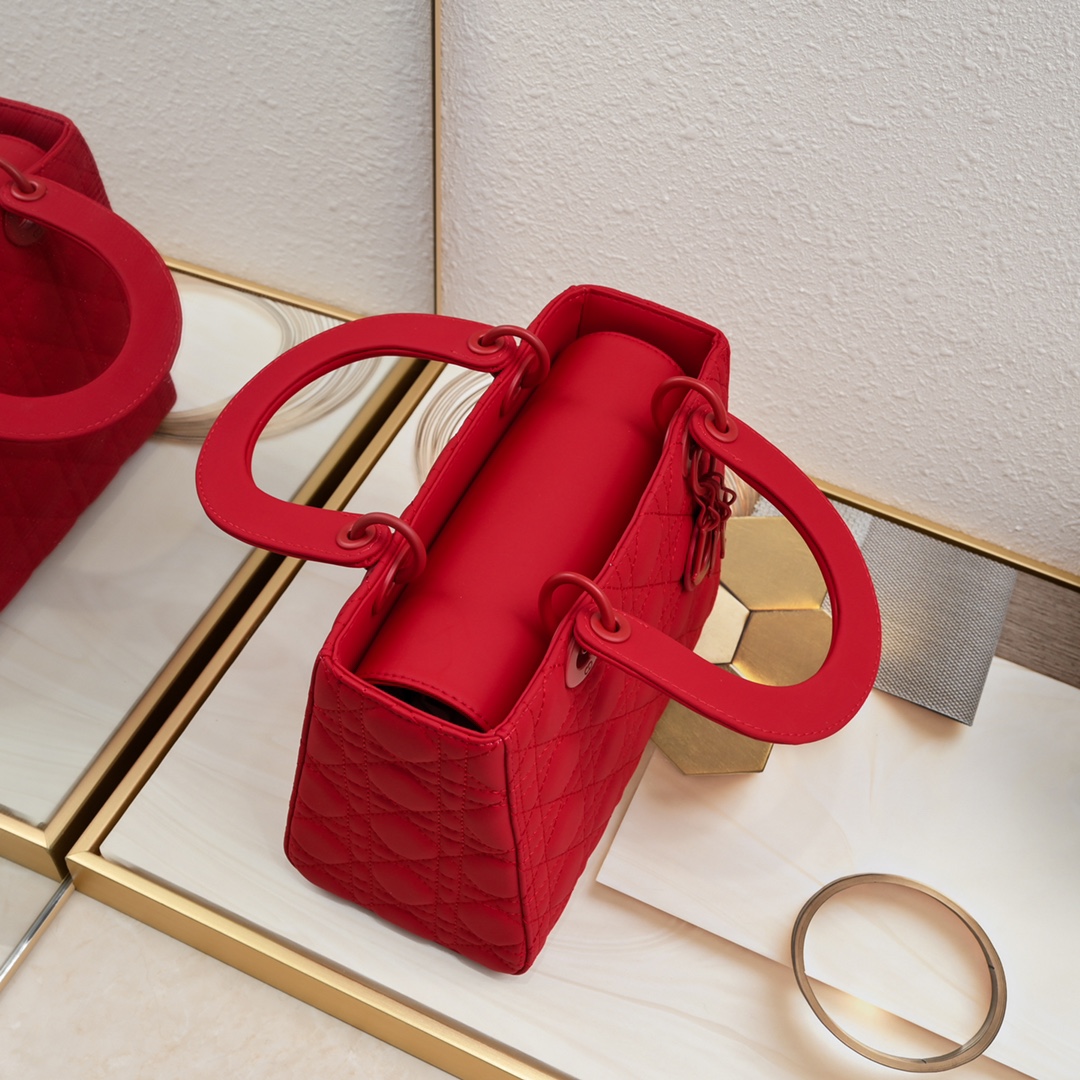 Medium Lady Dior Bag Red Matte 2022 LM071 24cm