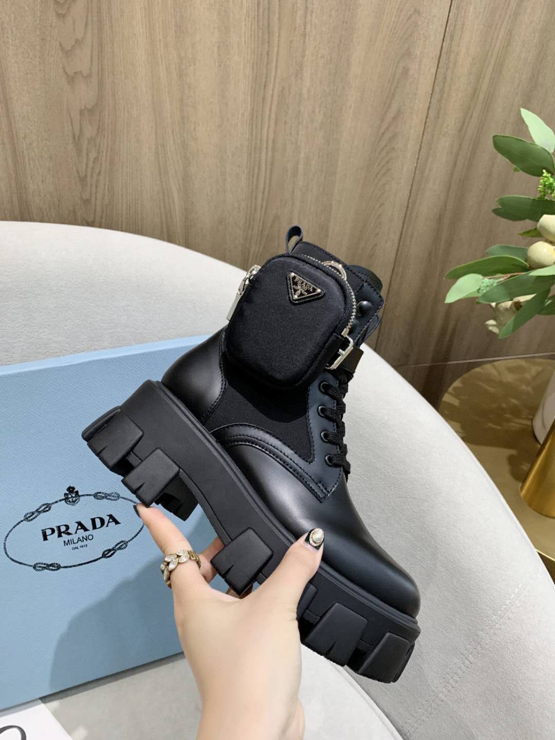 Prada shoes boots PD002