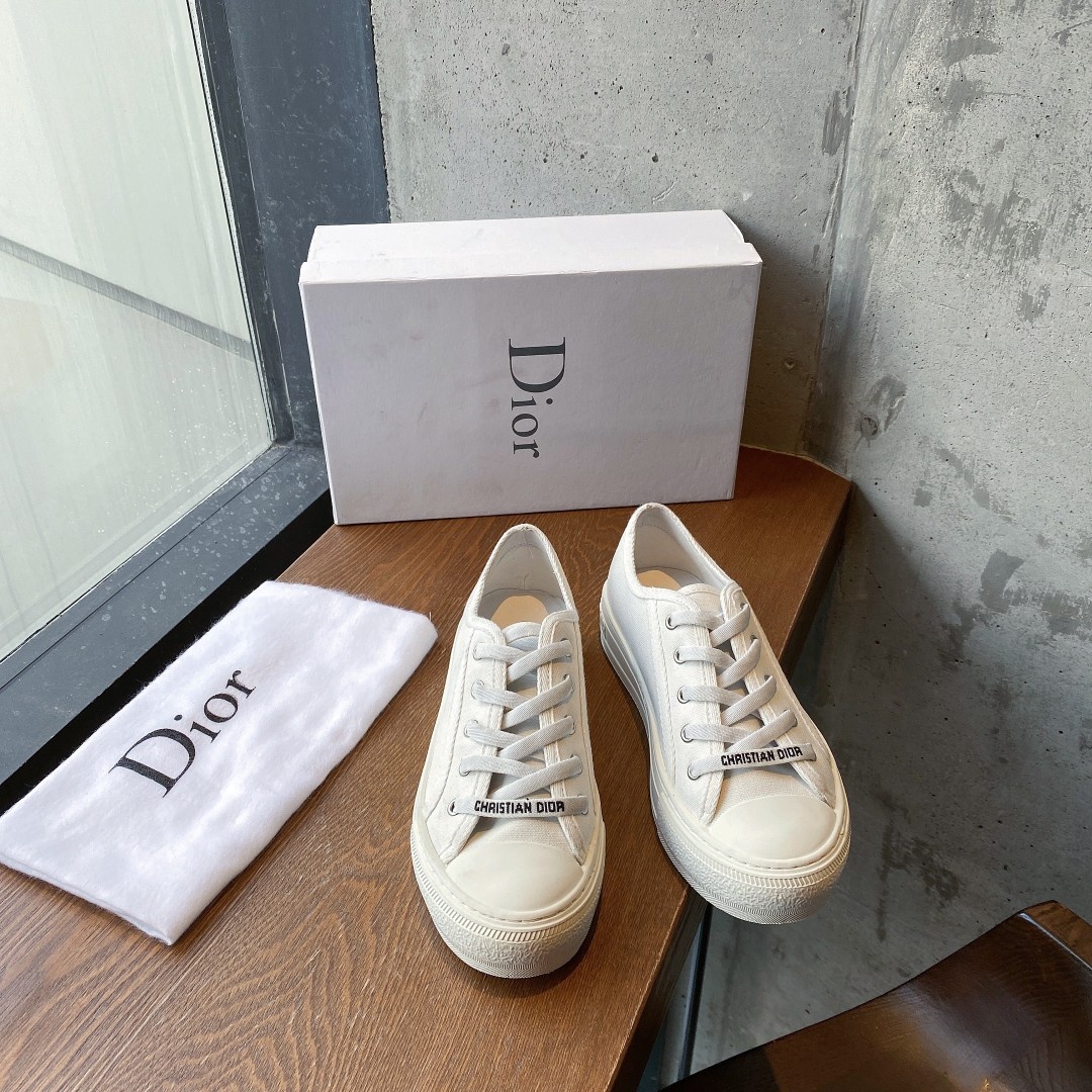 Dior 006 Casual shoes XM 081