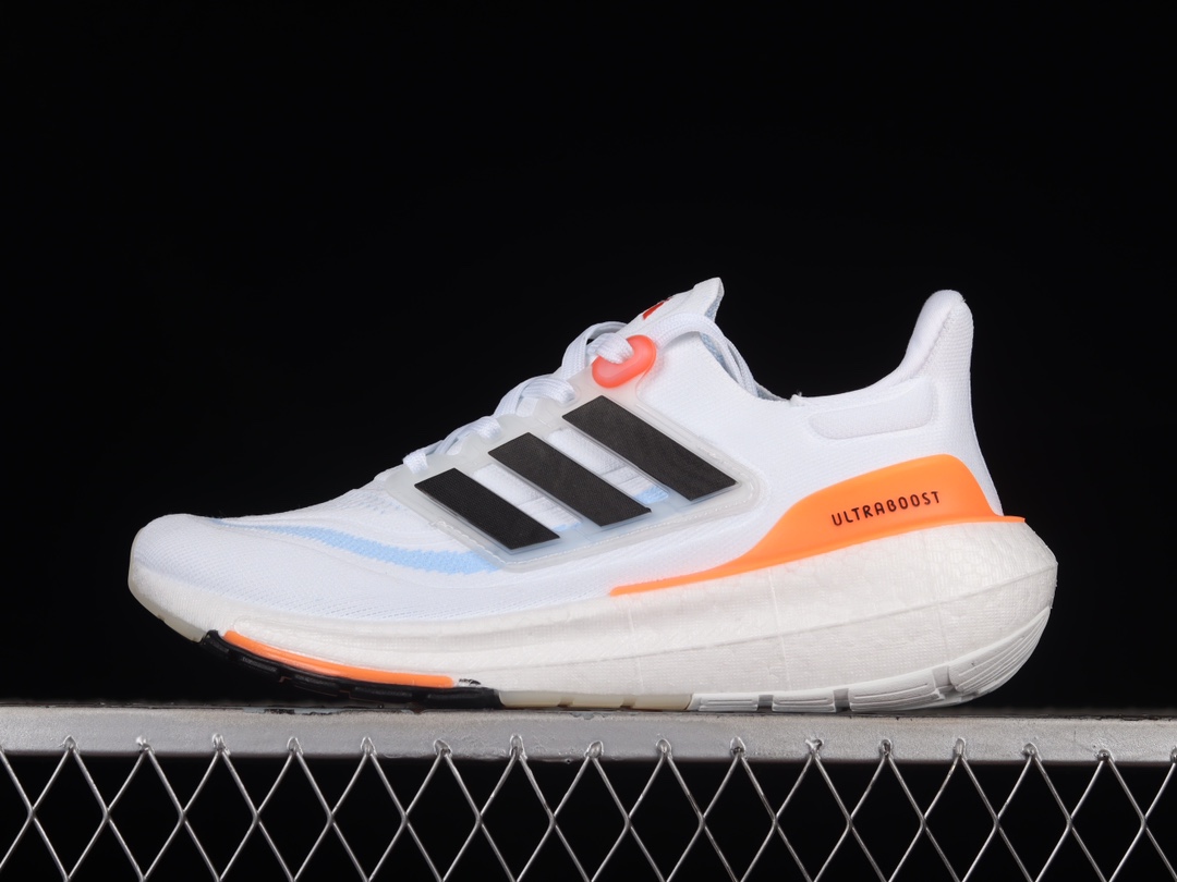 Ad Ultra Boost Light 23 HQ6351 XM542