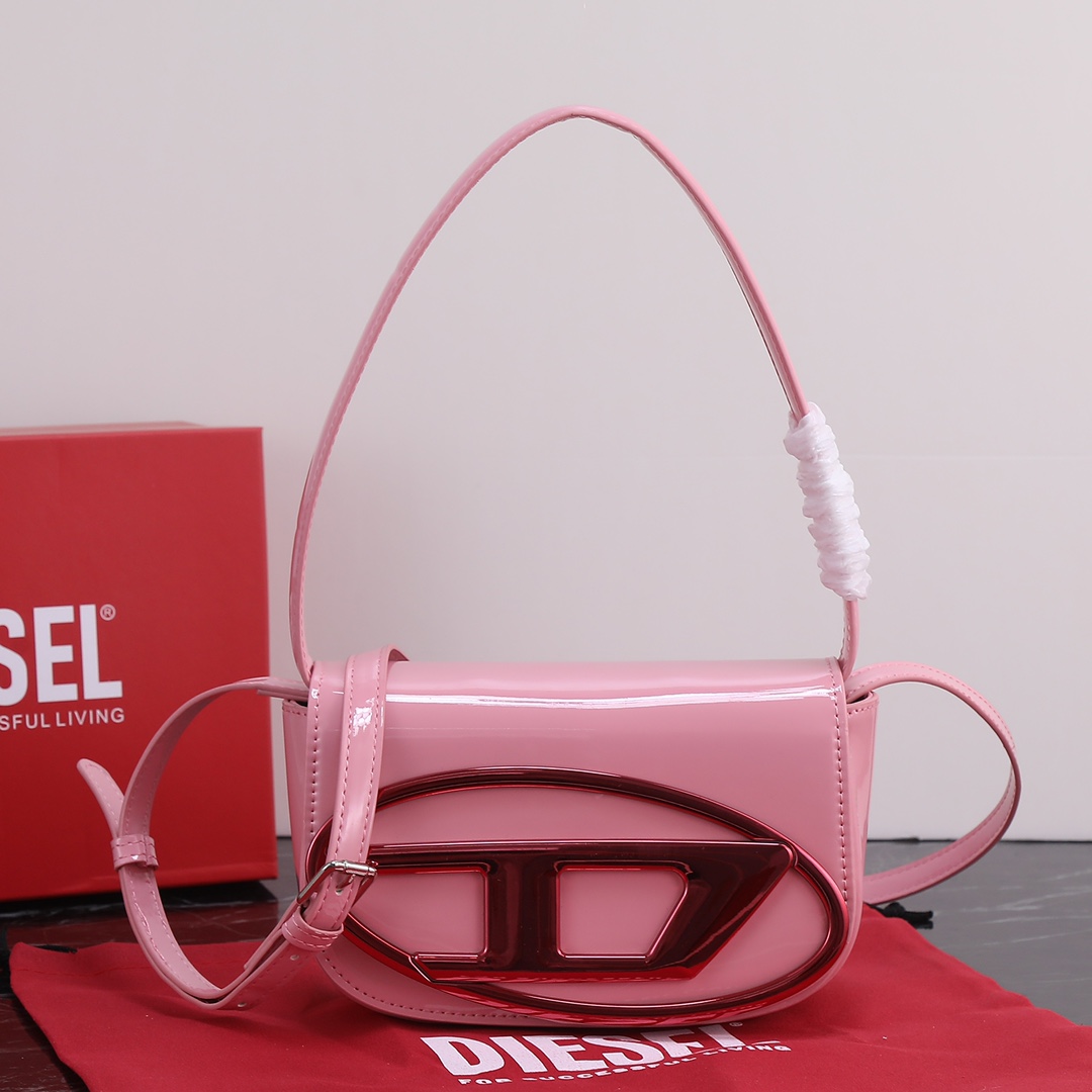 Diesel 1DR Shoulder Bag 521 LM09 20cm