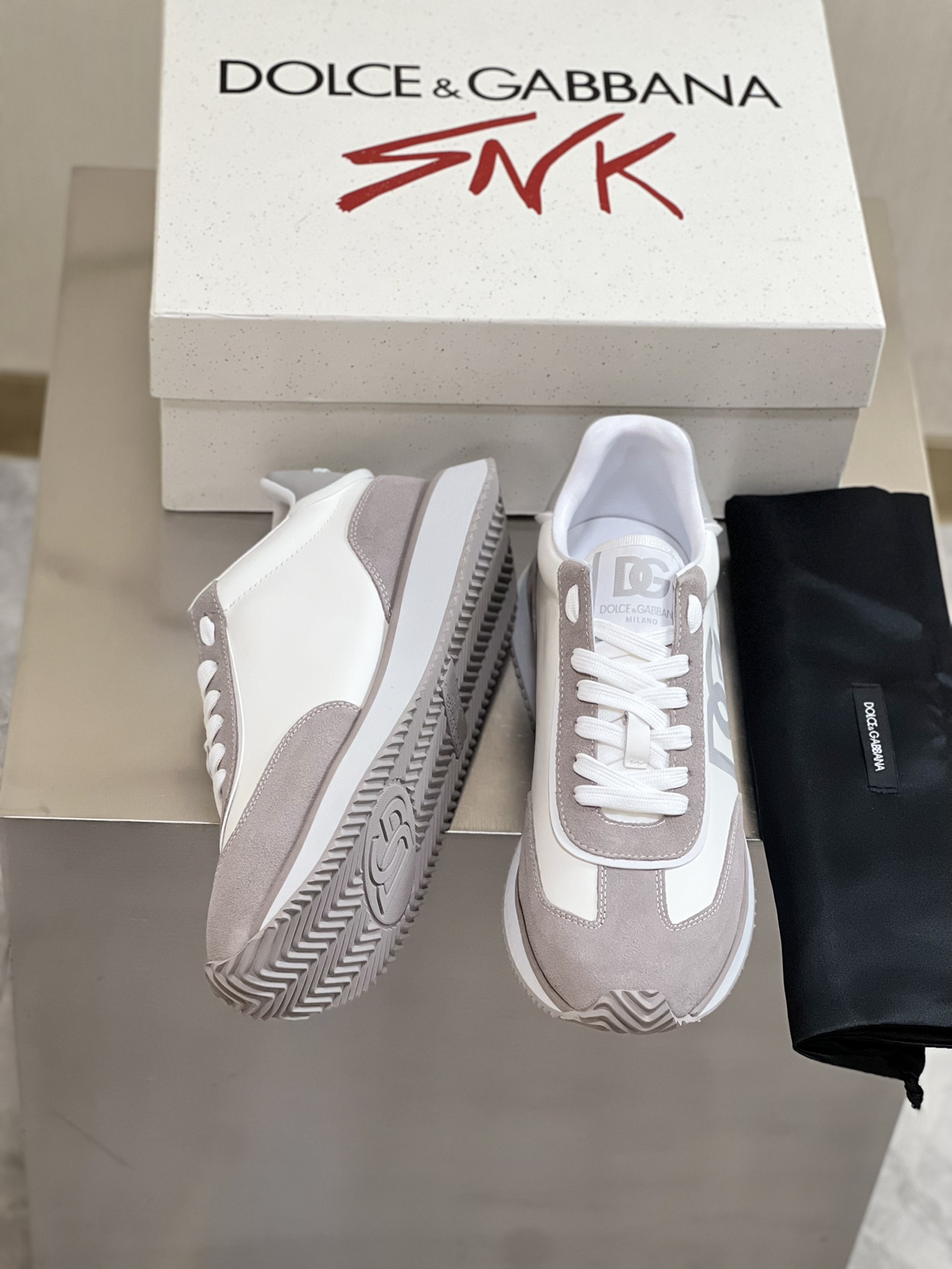 D&G Shoes Sports Shoes Leather