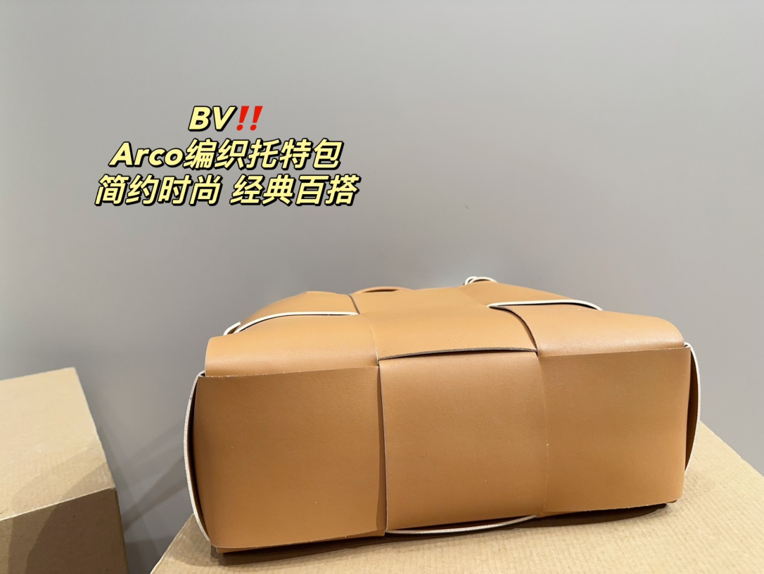 Bottega Veneta Arco Tote 003 DB041 32cm