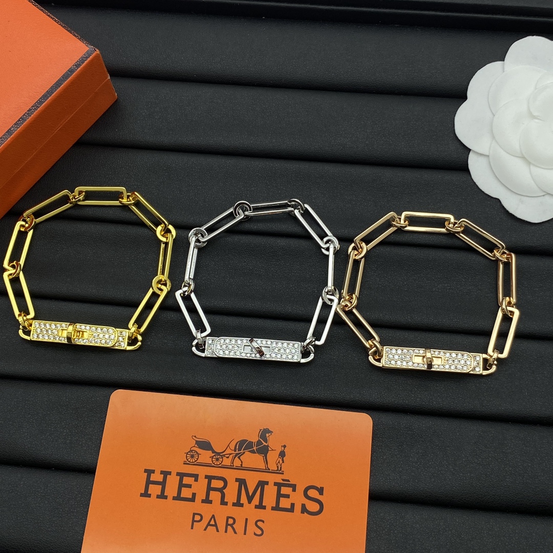 Hermes Jewelry Bracelets Interlocking Design