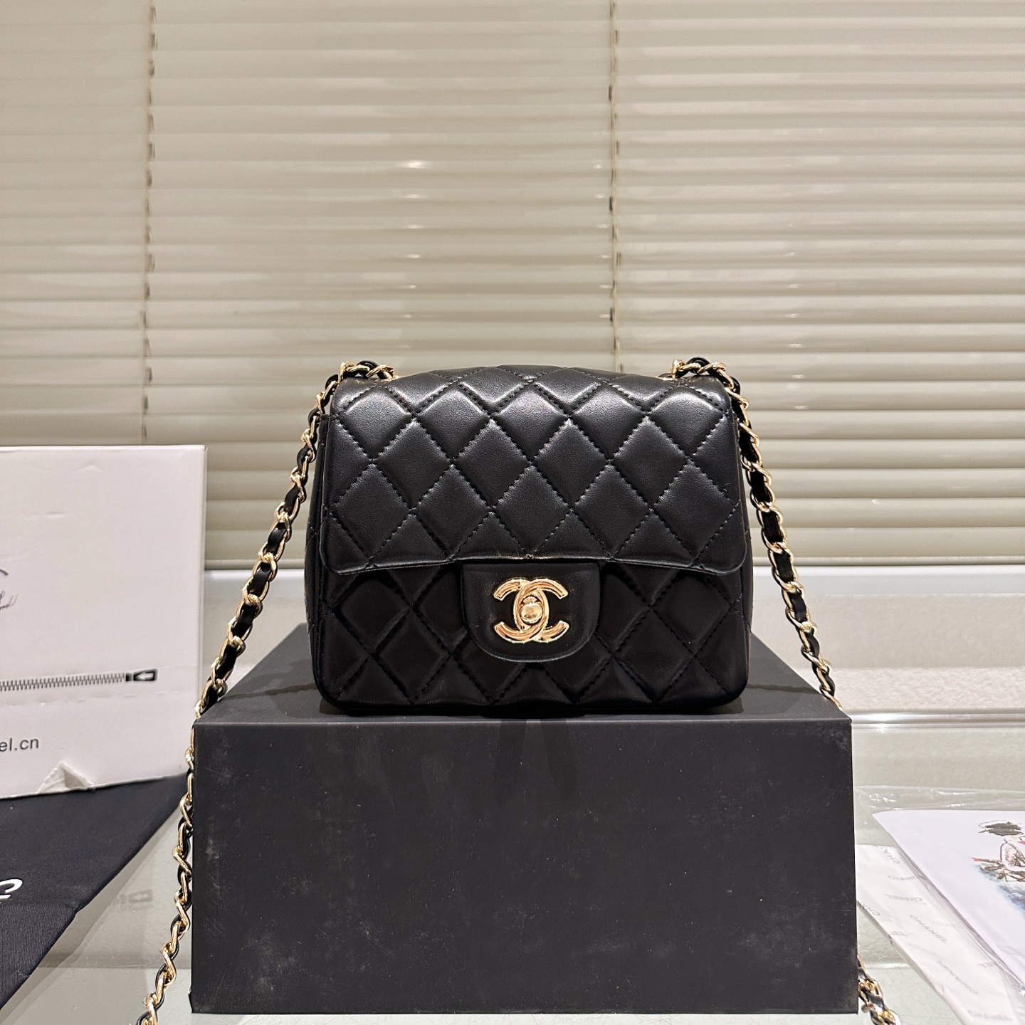 Chanel Shoulder Bag Ladies' Favorite Crossbody bag