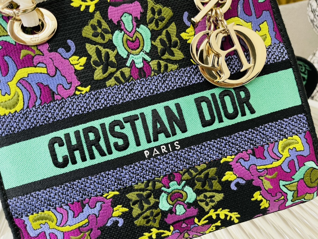 10A + top quality Dior Medium Lady D-Lite Bag 9920 DD003 24cm