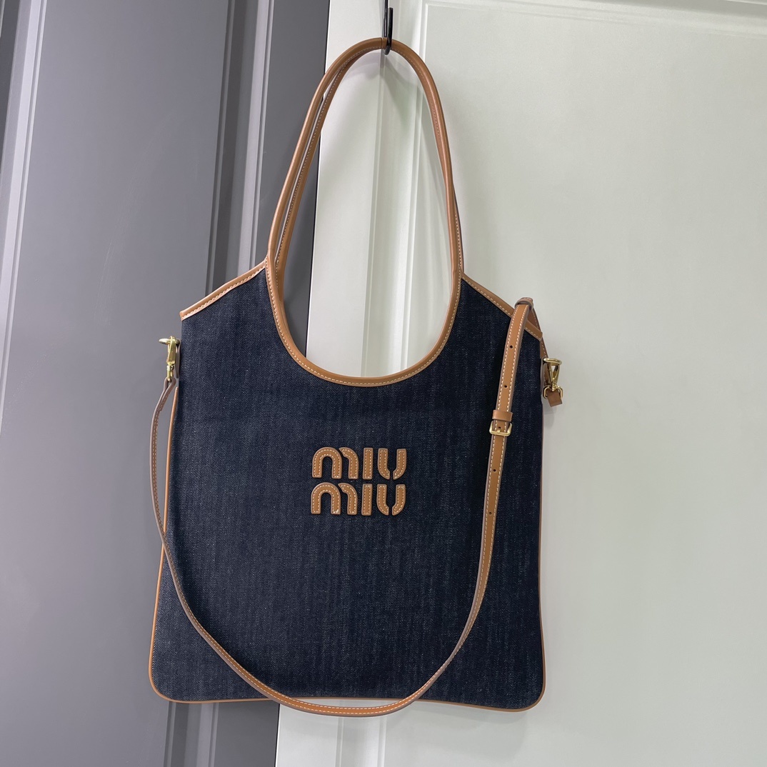 Miu Miu Bags Top Handle Bag 5GB231