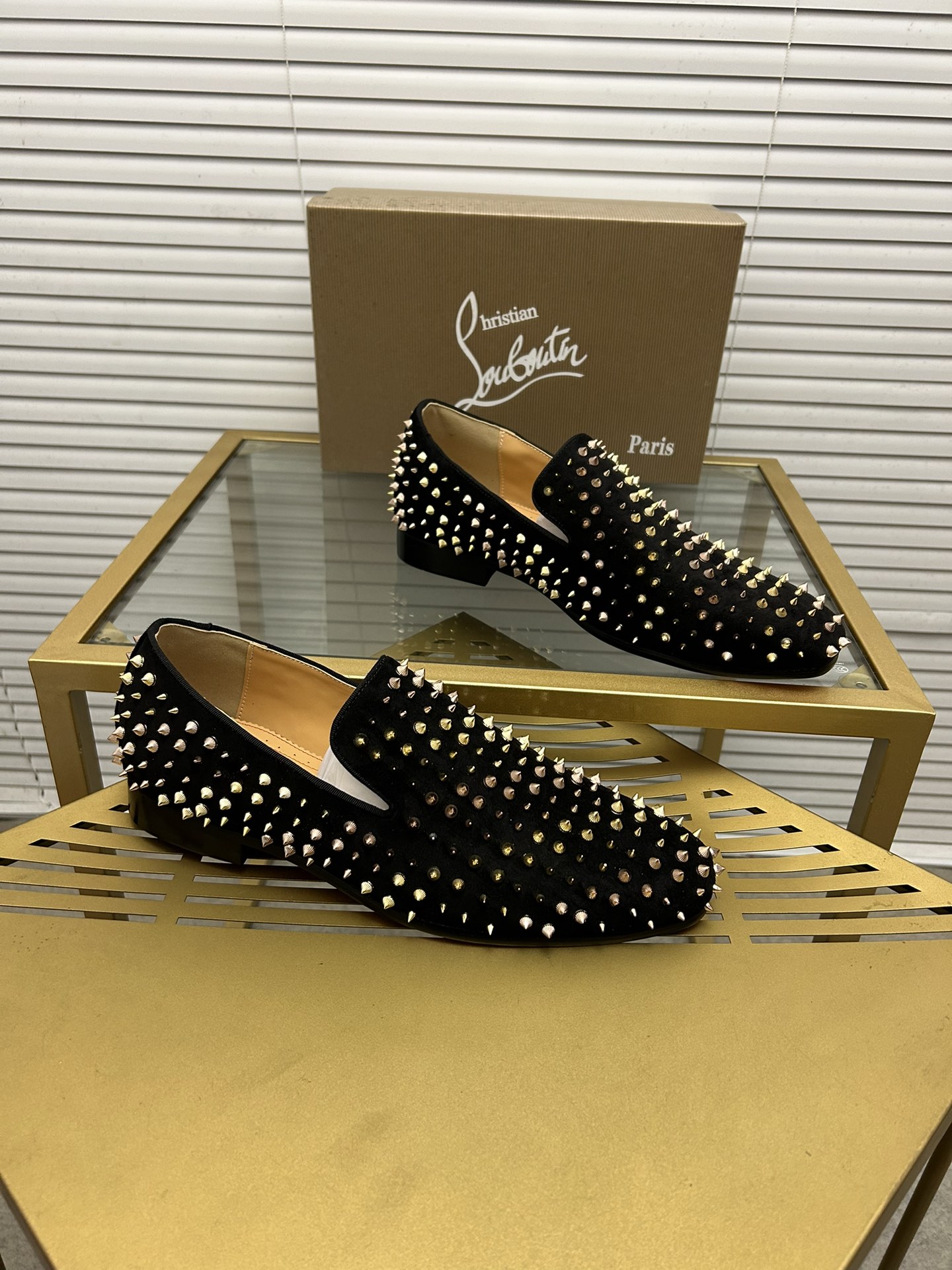 Christian Louboutin 055 Casual shoes HL003