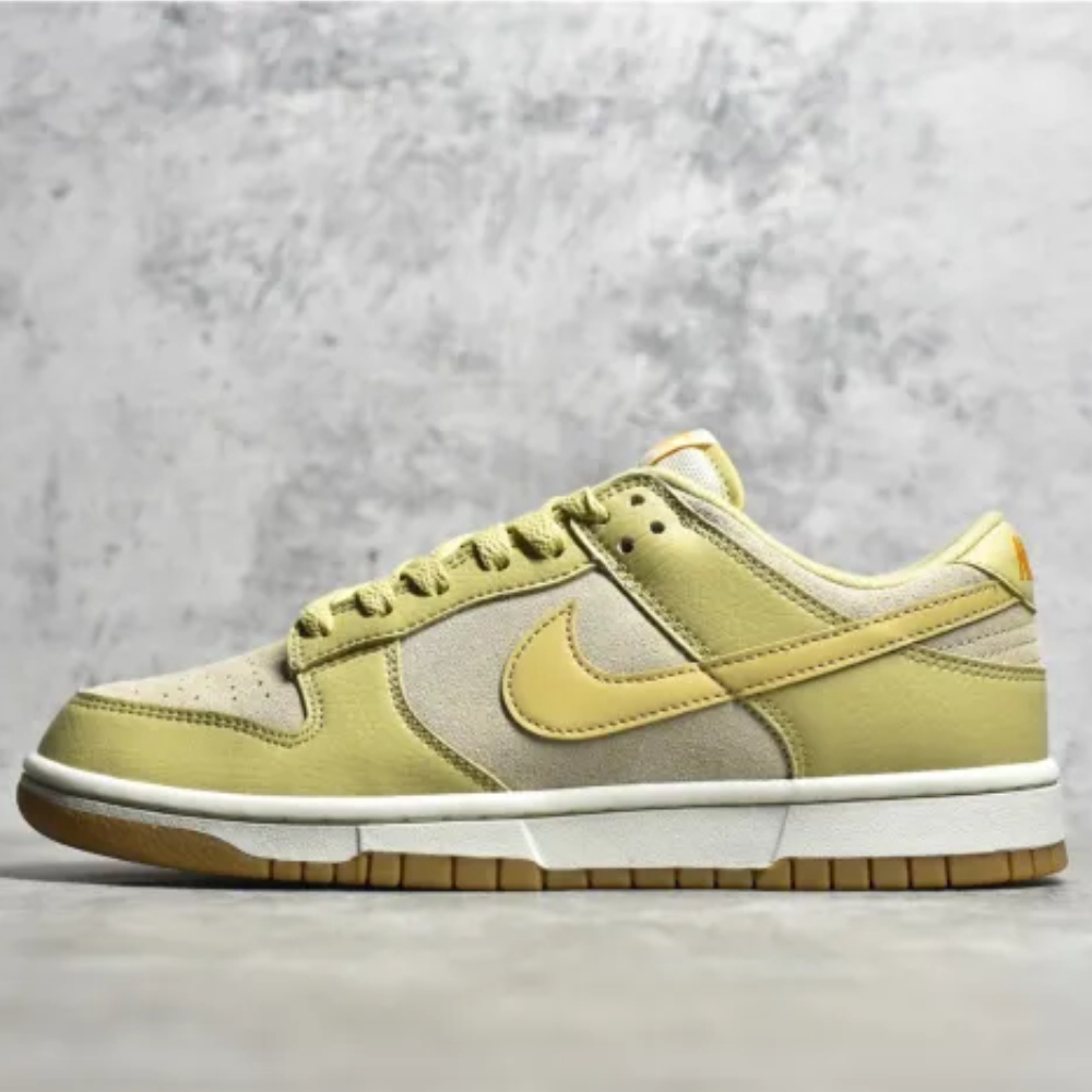 NK Dunk Low  Tan Suede  DZ4513-200
