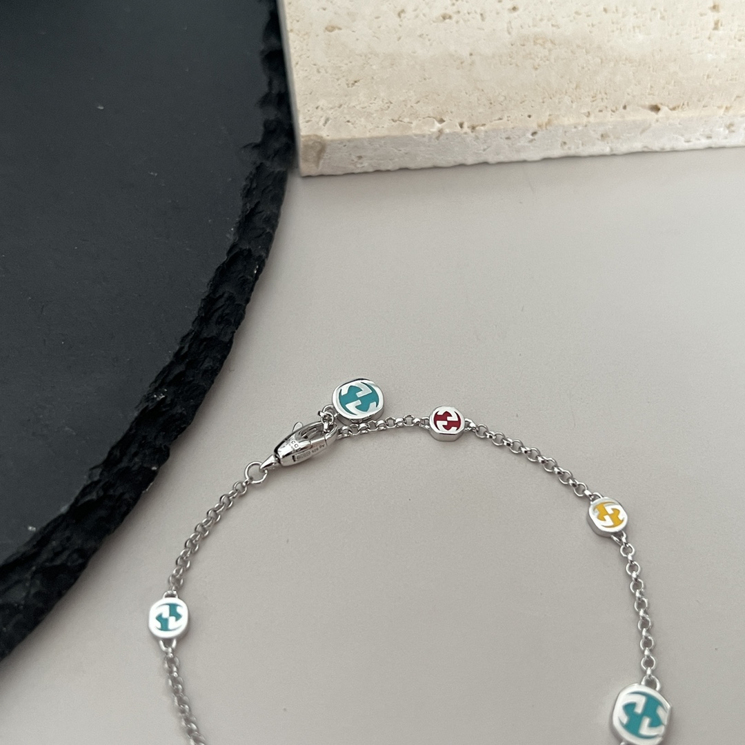 Gucci Jewelry Bracelets Interlocking double G colored enamel bracelet