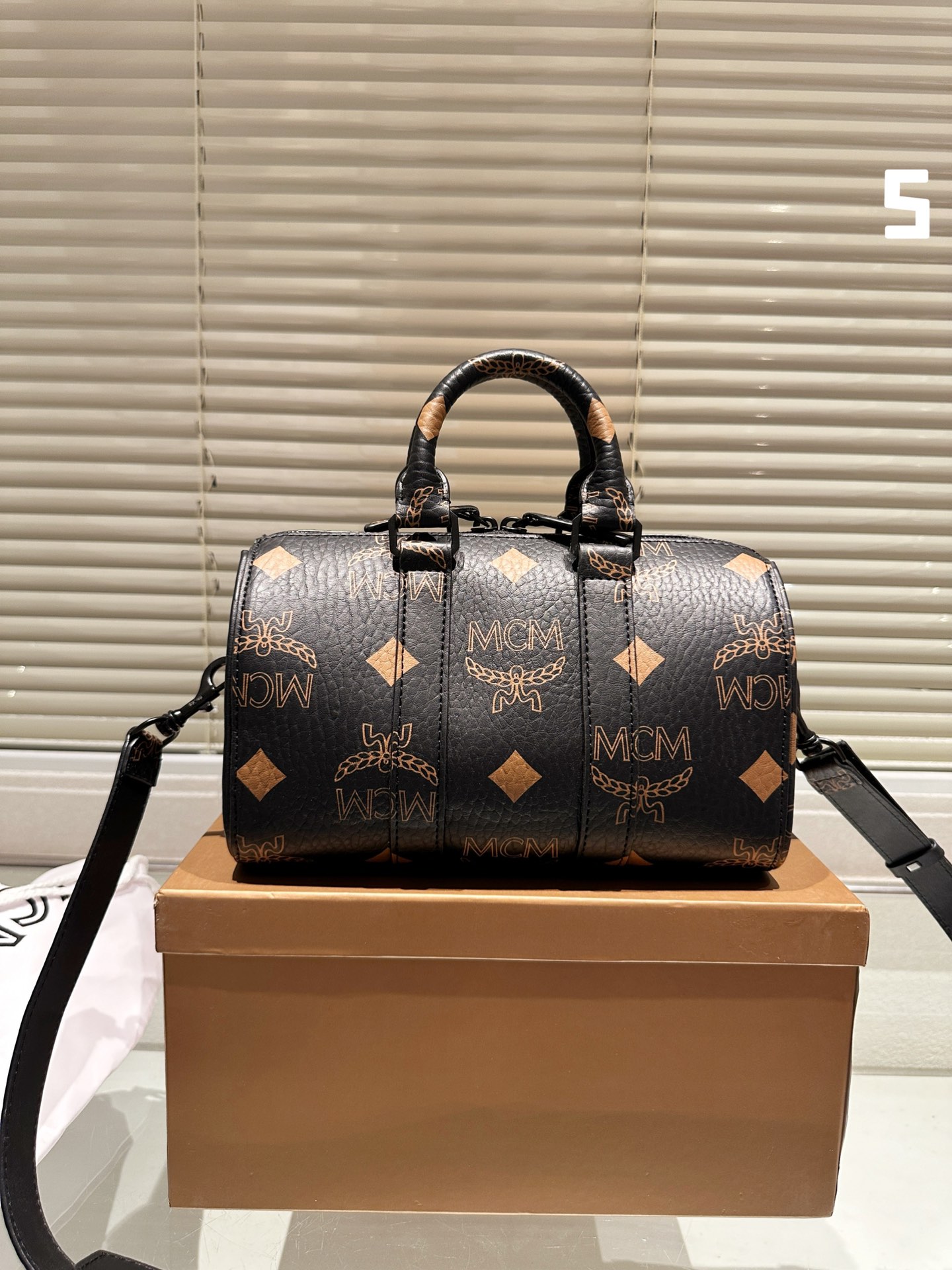 MCM Boston Bag 005 LLS081 24cm