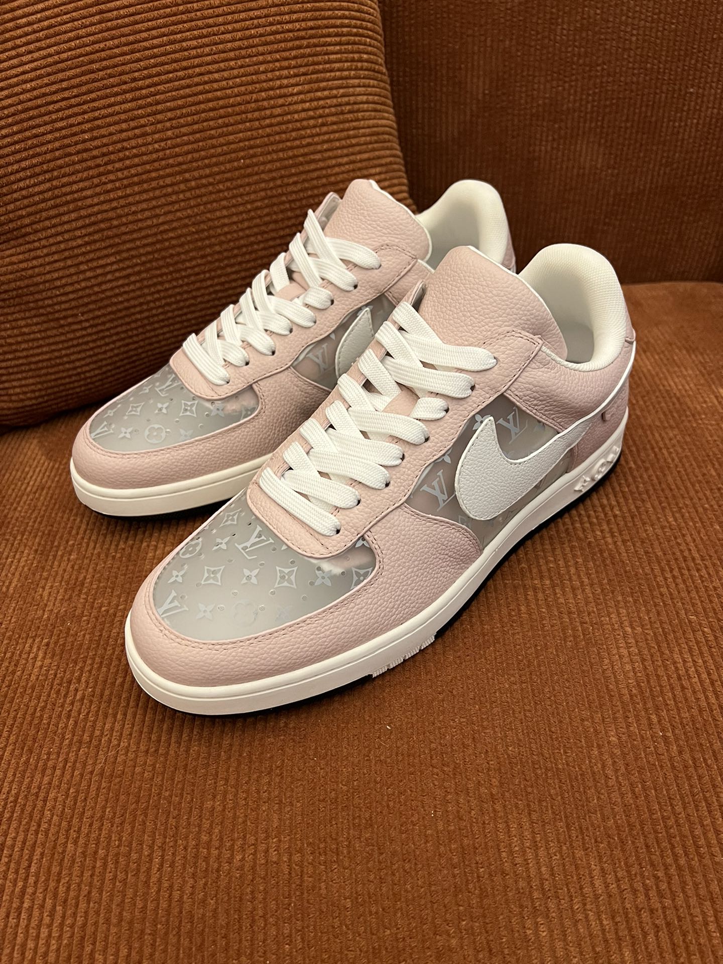 LV 028 Casual shoes XM073