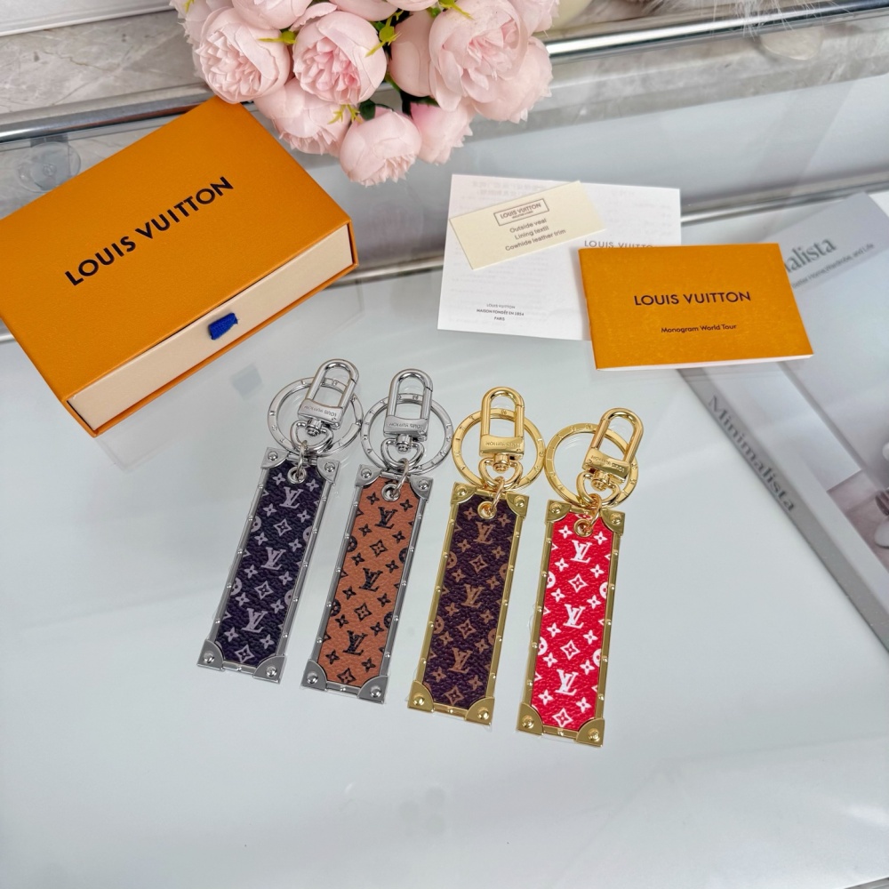 Louis Vuitton Key Chain Patterned Leather Tag Keychain Pendant Accessories