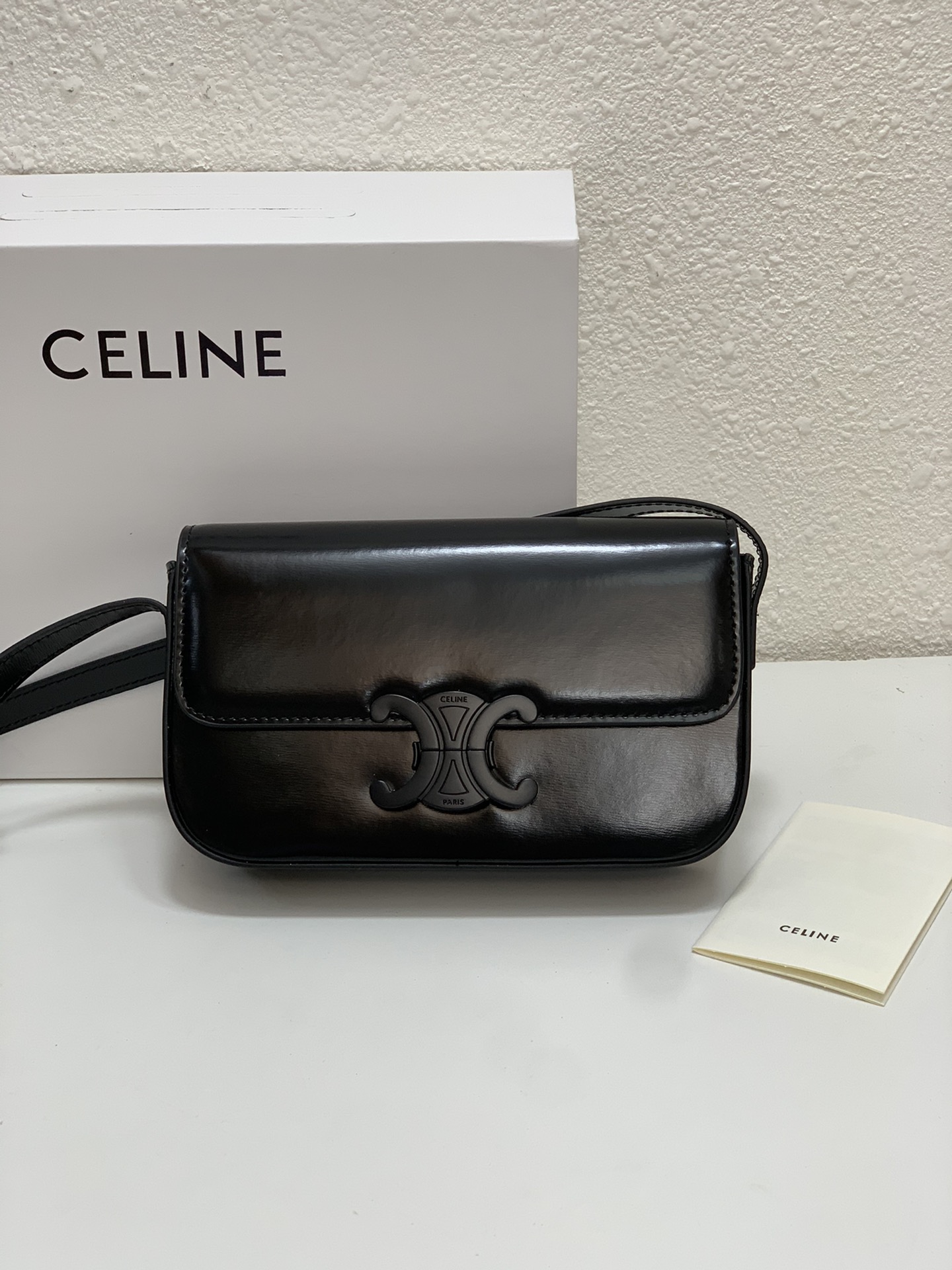 Celine002XX571 20CM