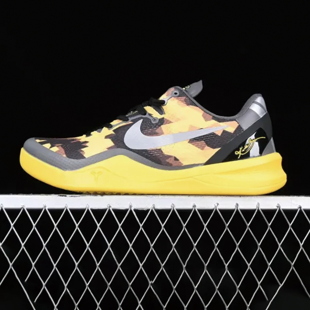 Nk Kobe 8  SYSTEM  555286-077 XM053