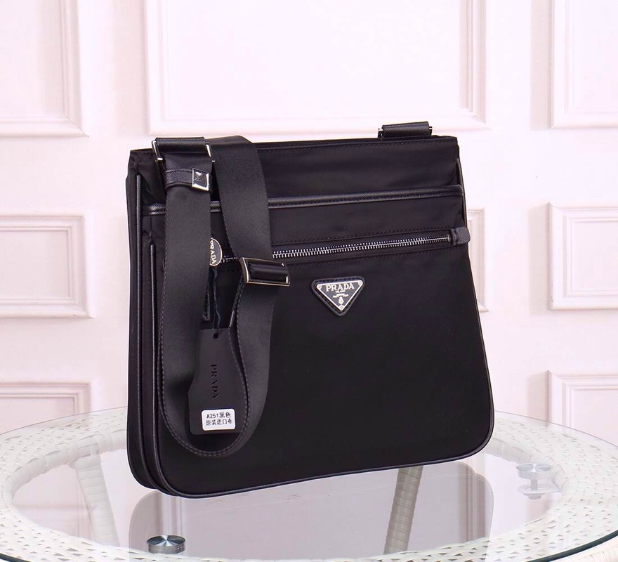 PradaA251HMF521 30*26*5.5 cm