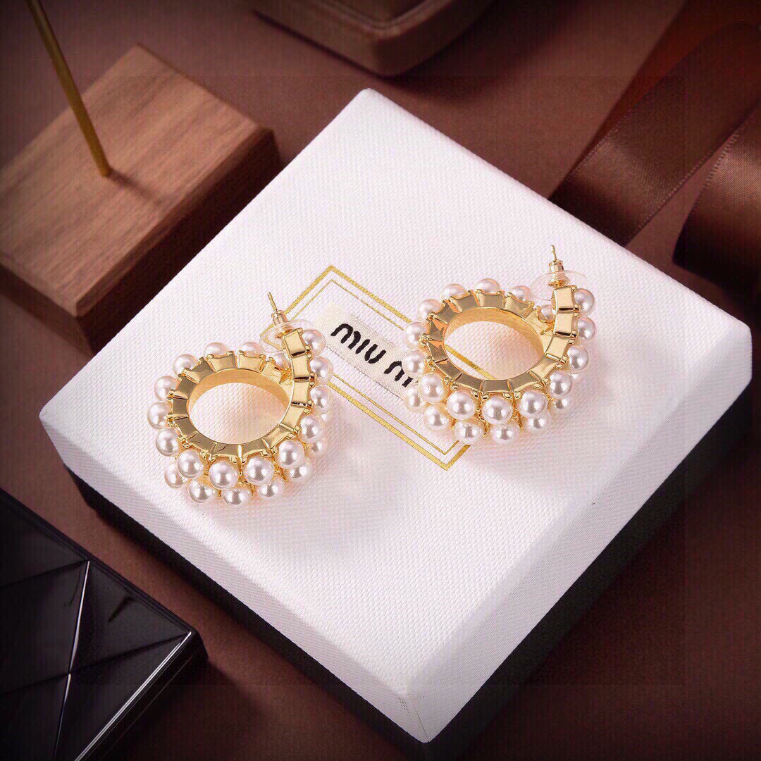 Miu Miu Jewelry Earring Pearl Circle