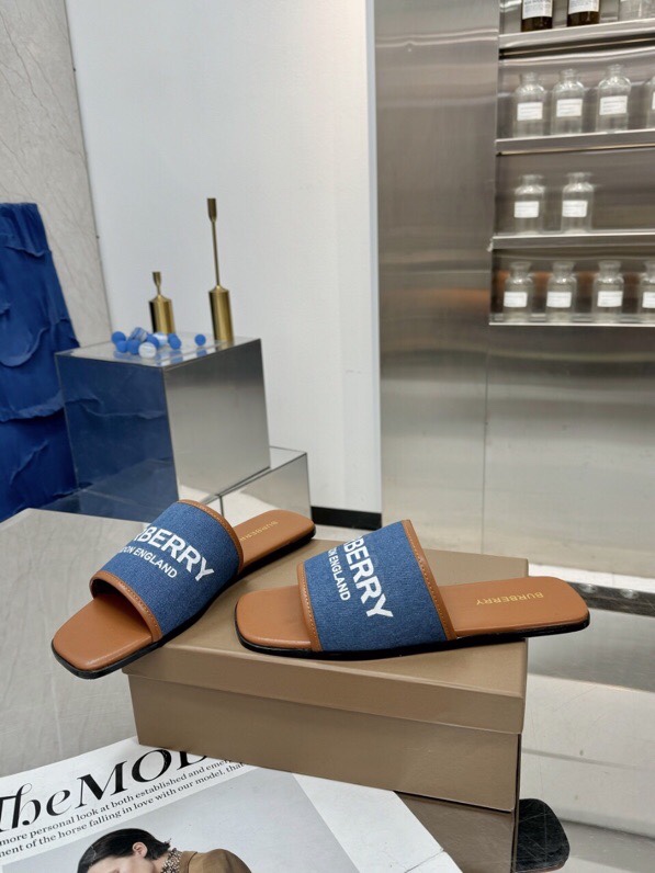 Burberry Shoes Slippers Sheepskin Canvas