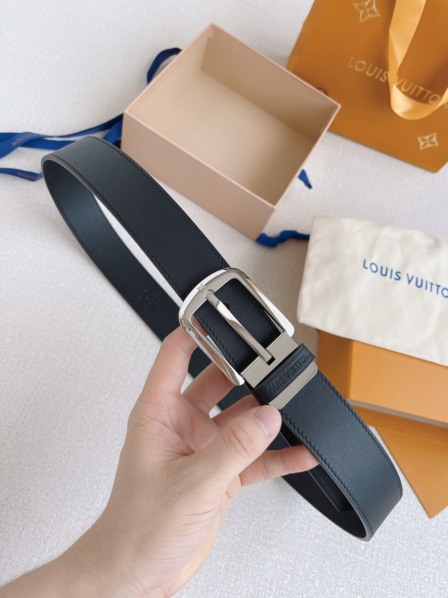 LV Belt 021 3.5cm