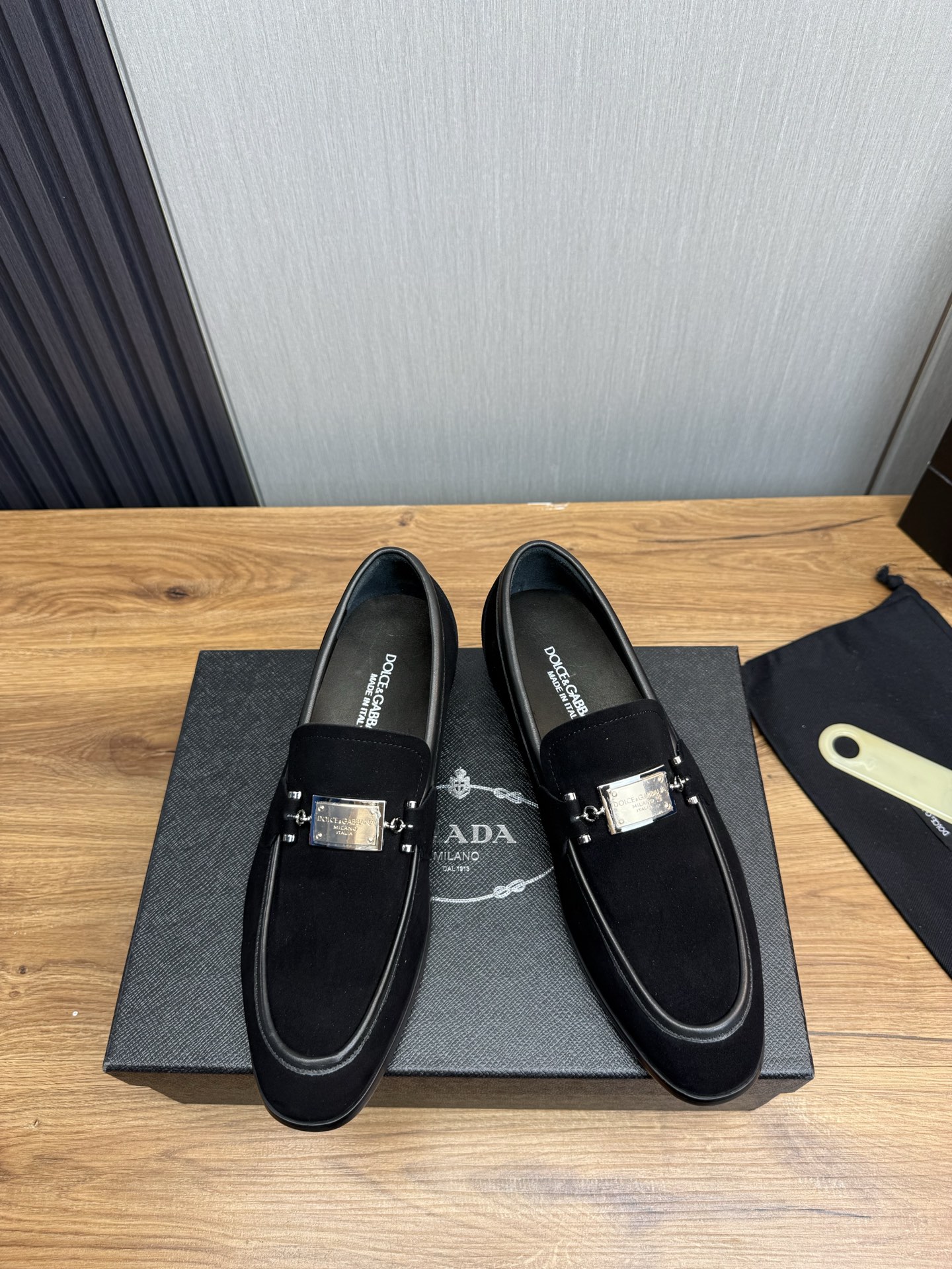 D&G Shoes Leather Shoes Cowhide Shoes