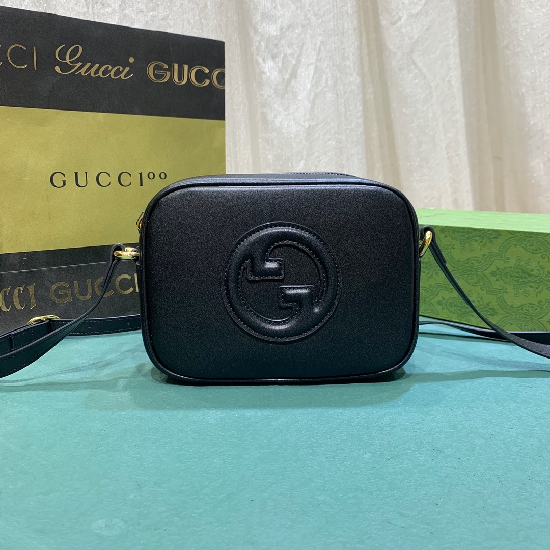 Gucci Blondie mini Camera Bag 820429