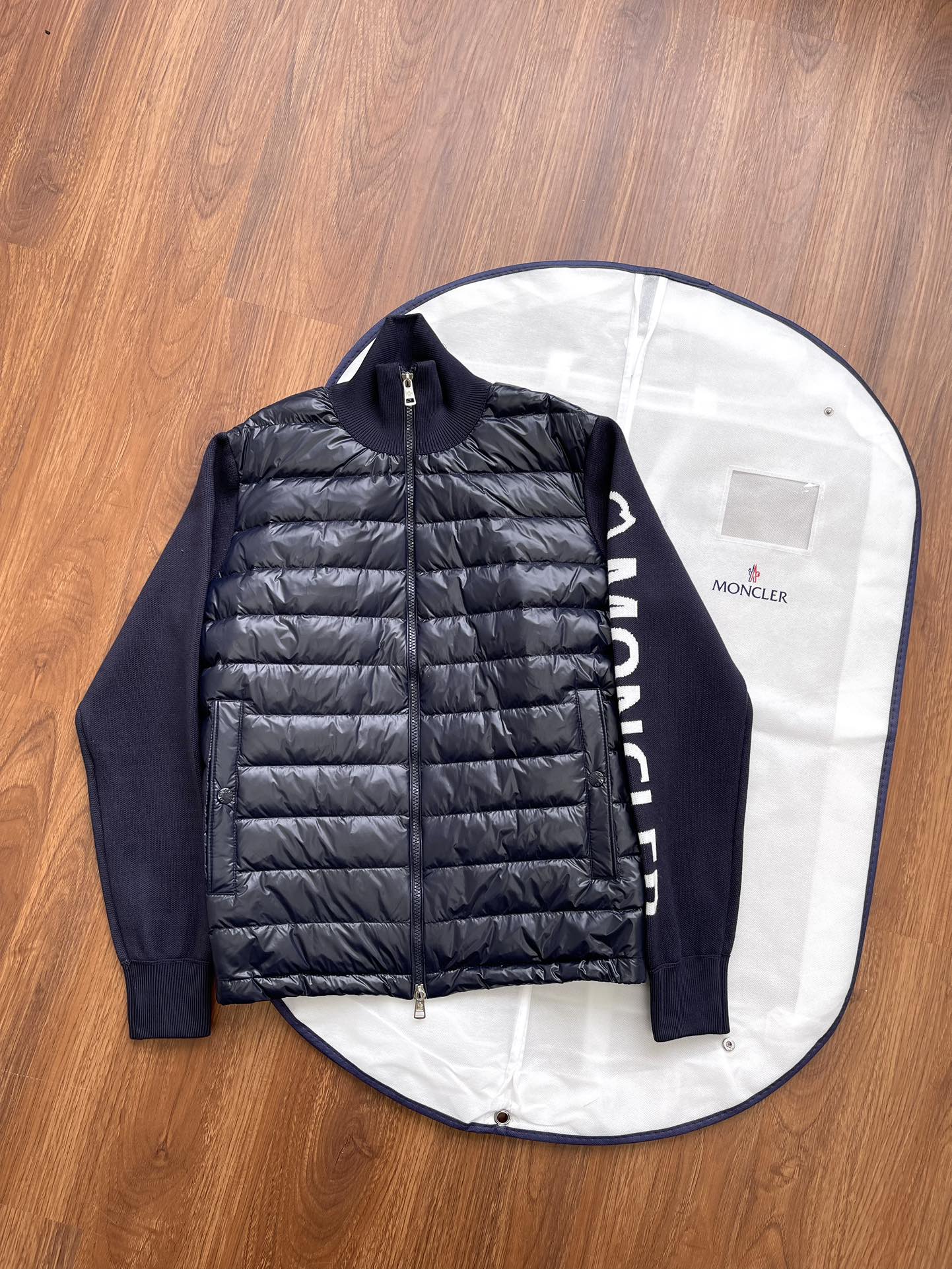 Moncler Down Jacket Ladies' Favorite Clothes