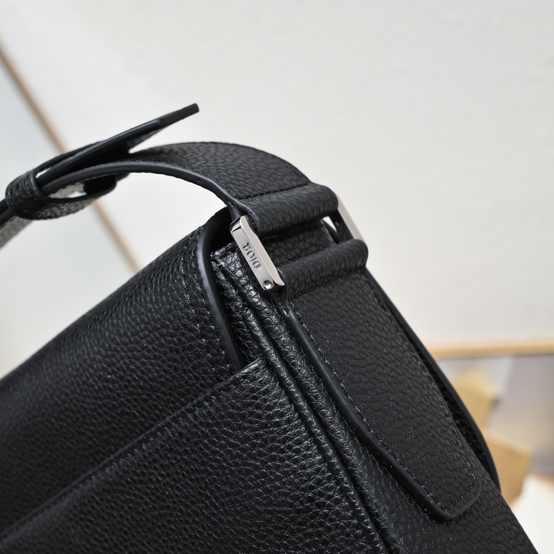Dior Mini Saddle Messenger Bag 1034 XB032 23cm