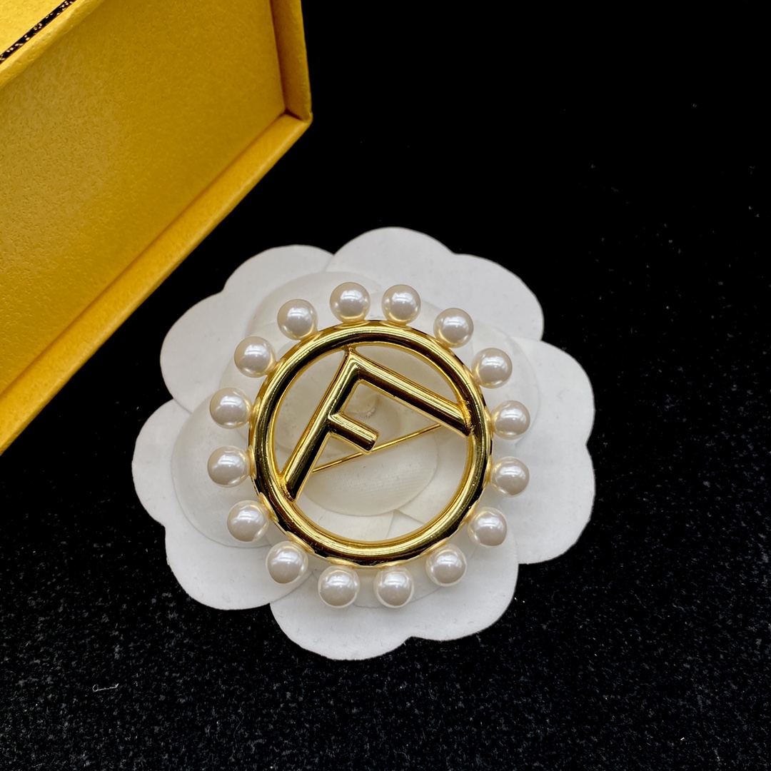 Fendi Jewelry Brooches Letter Hollow Pearl Surrounding