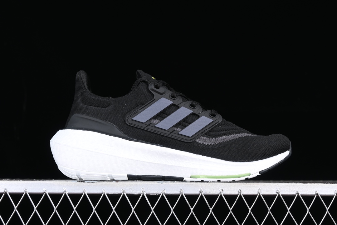 Ad Ultra Boost Light 23 HQ6339 XM542