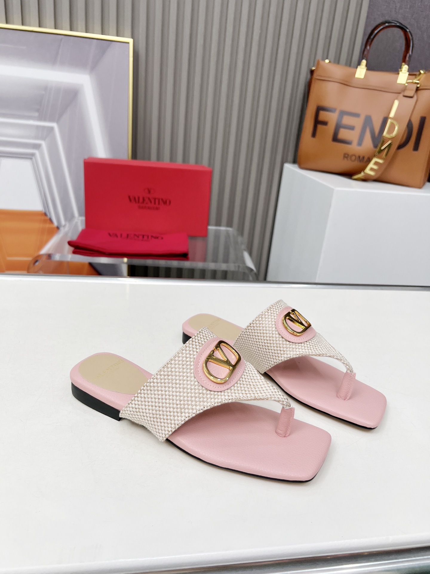 Valentino Shoes Summer new flip-flops for women