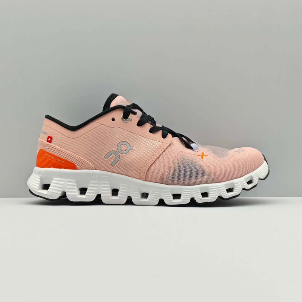 On Cloud Sneakers Sports shoes ON Cloud X 3