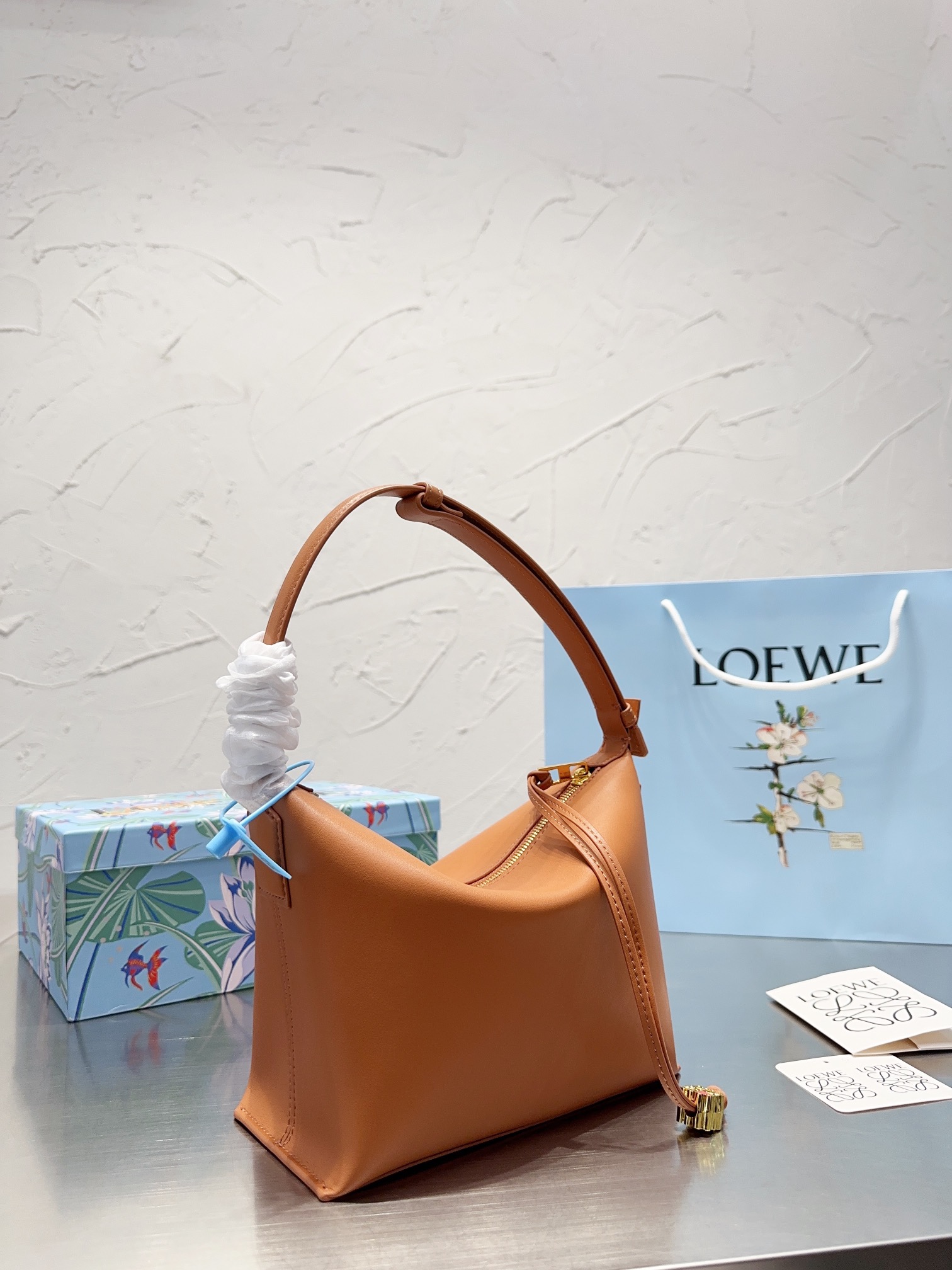 Loewe Hammock Hobo Bag 001 LLS551 20.5cm