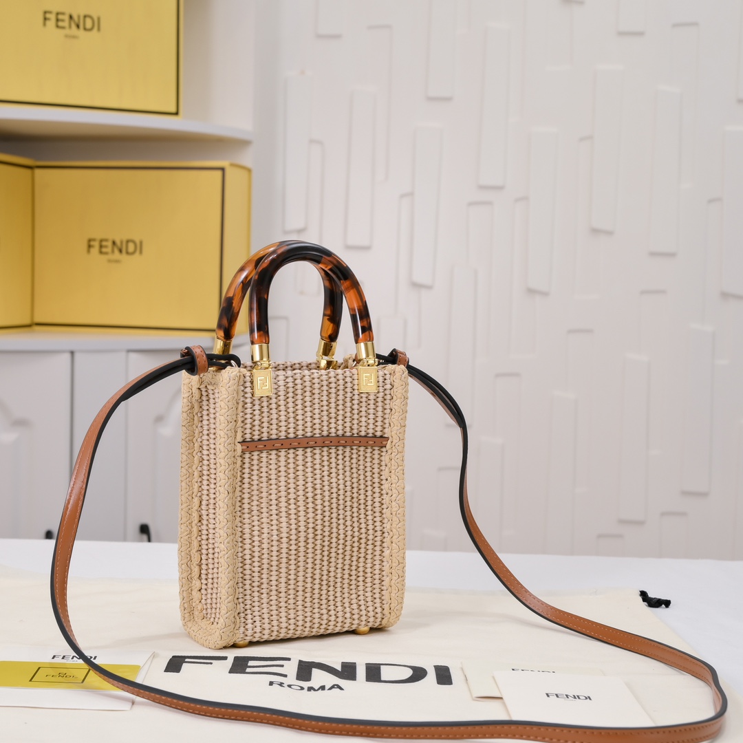 FENDI Sunshine Tote 9916 LM061 13cm