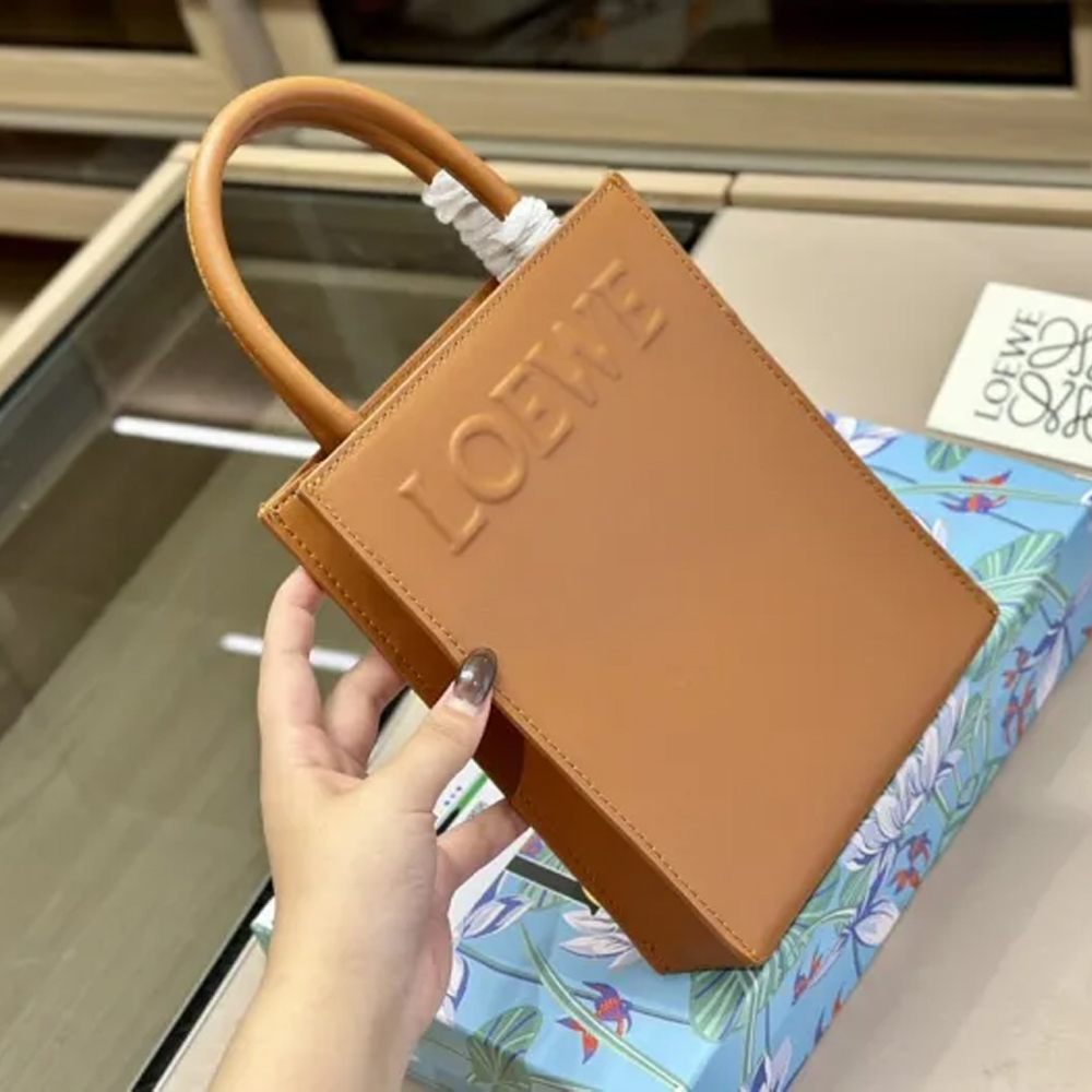 Loewe Standard Tote 014 LLS061 21cm