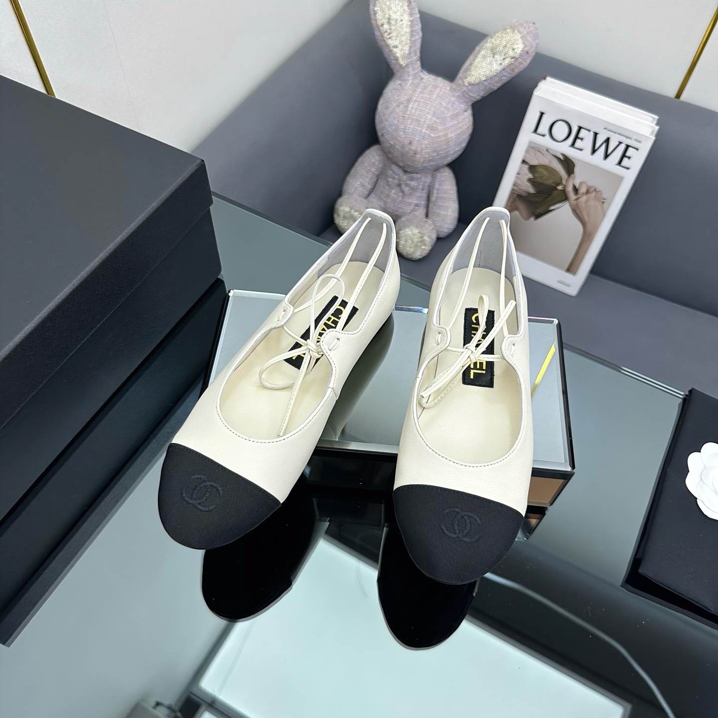 Chanel  Shoes 2025 runway style flat sole shoes