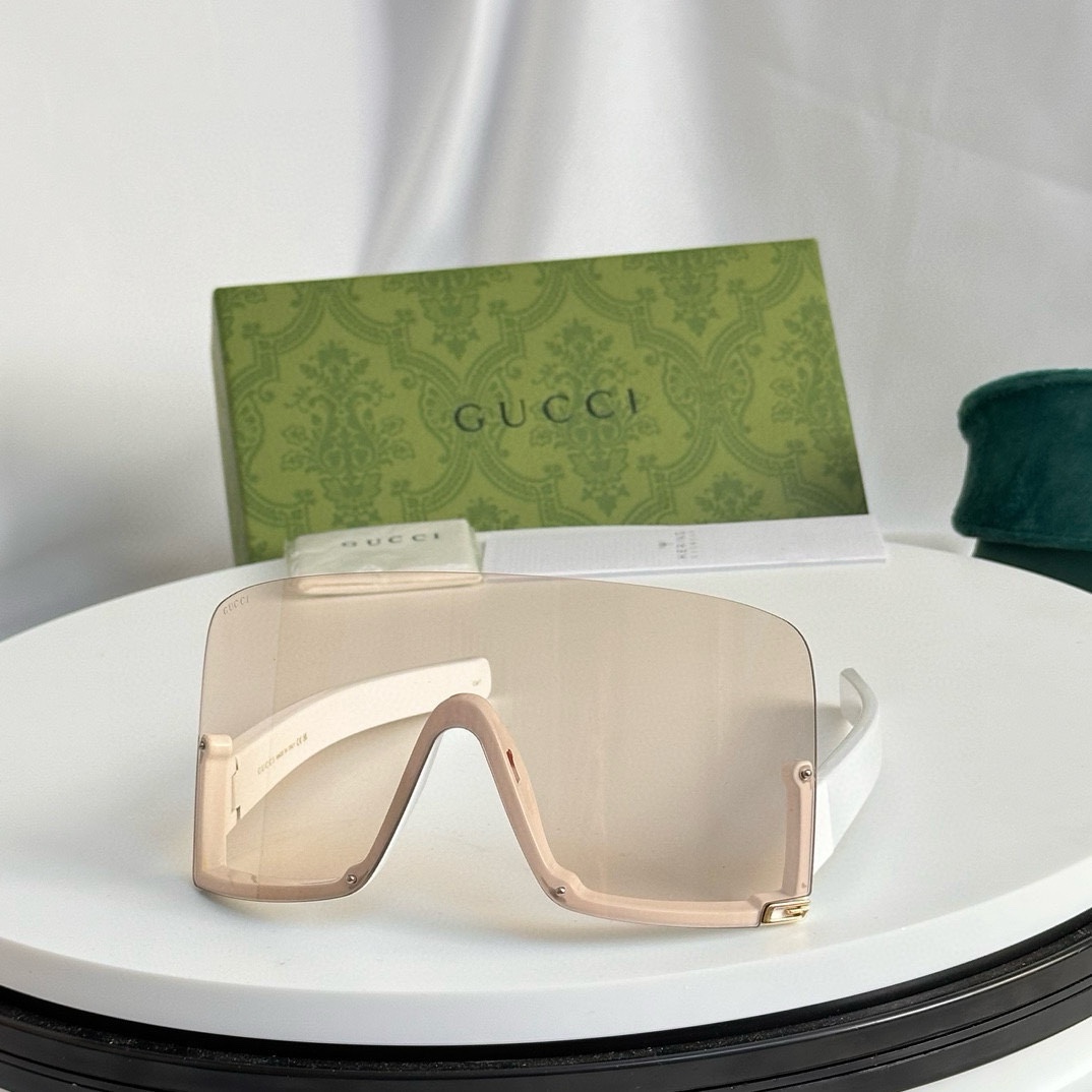 Gucci Sunglasses GG1631S SM051