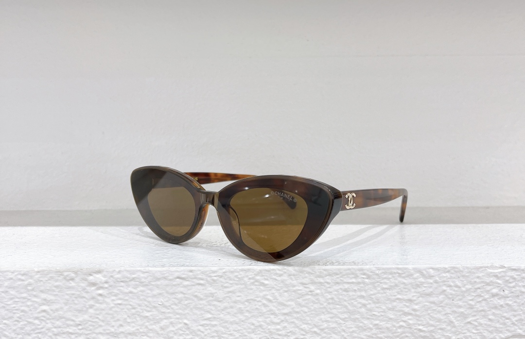 Chanel Sunglasses A95083 SM041