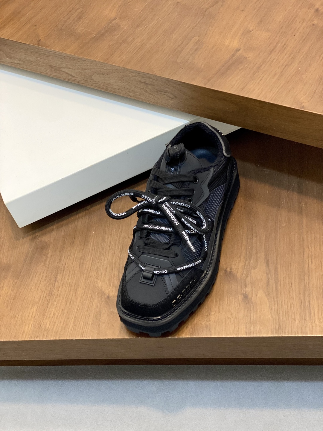 D&G Shoes Sports Shoes Leather