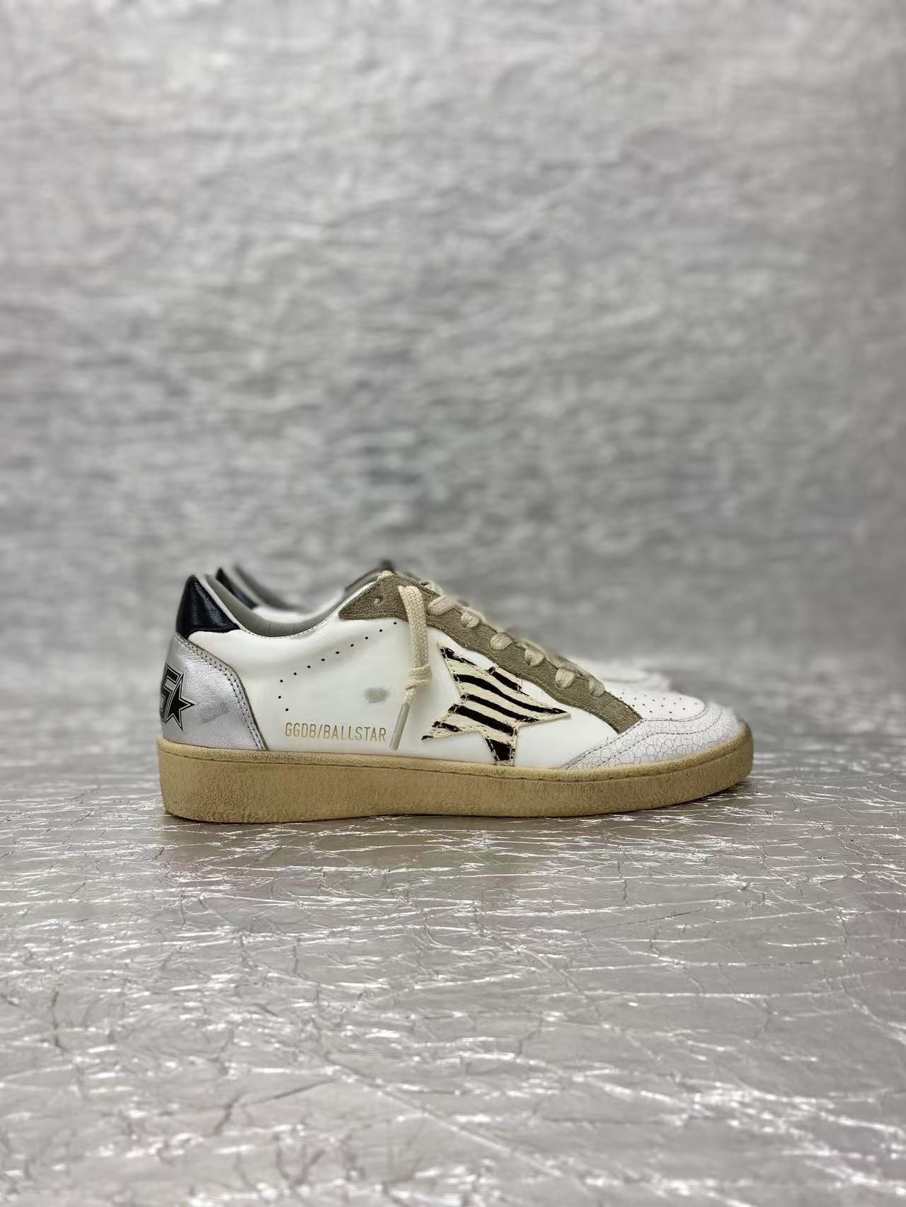 Golden Goose shoes 006 HL022
