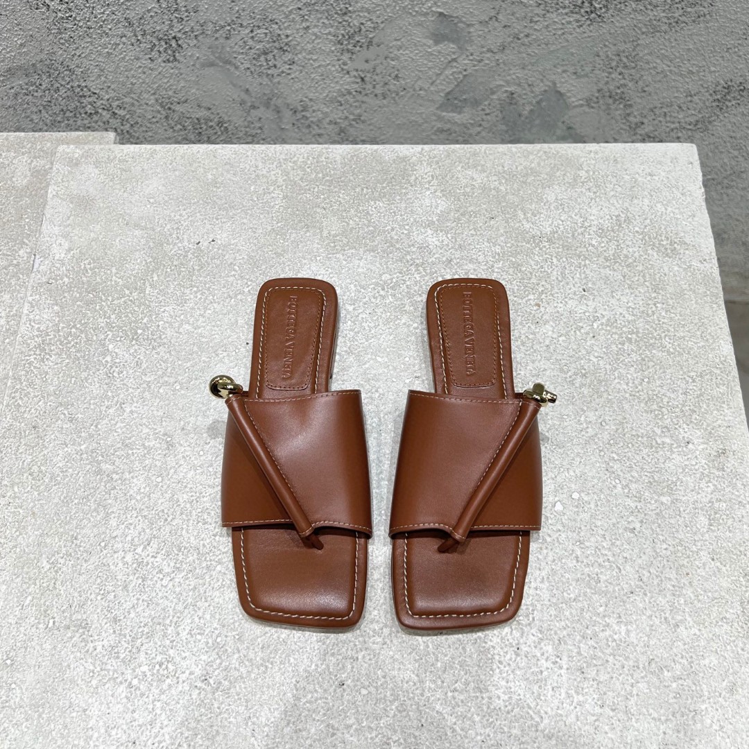 Bottega Veneta Shoes Slippers Cowhide Solstice