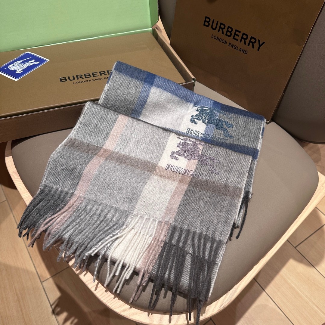 Burberry Scarf Classic Autumn/Winter Scarf 30*180cm Accessories