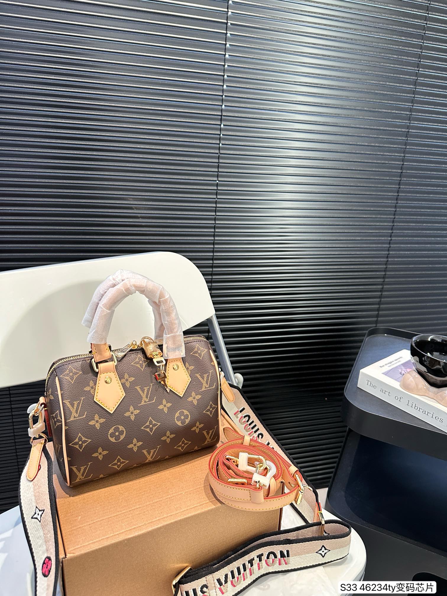LV Speedy Bandoulière 20 Bag 46234 LLS032 20cm