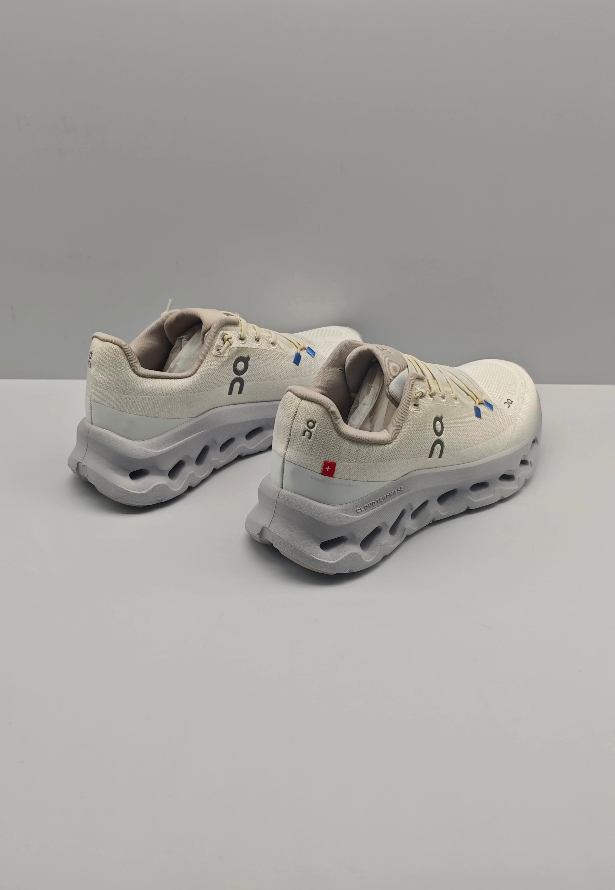 On Cloud Sneakers Sports shoes ON Cloudtilt