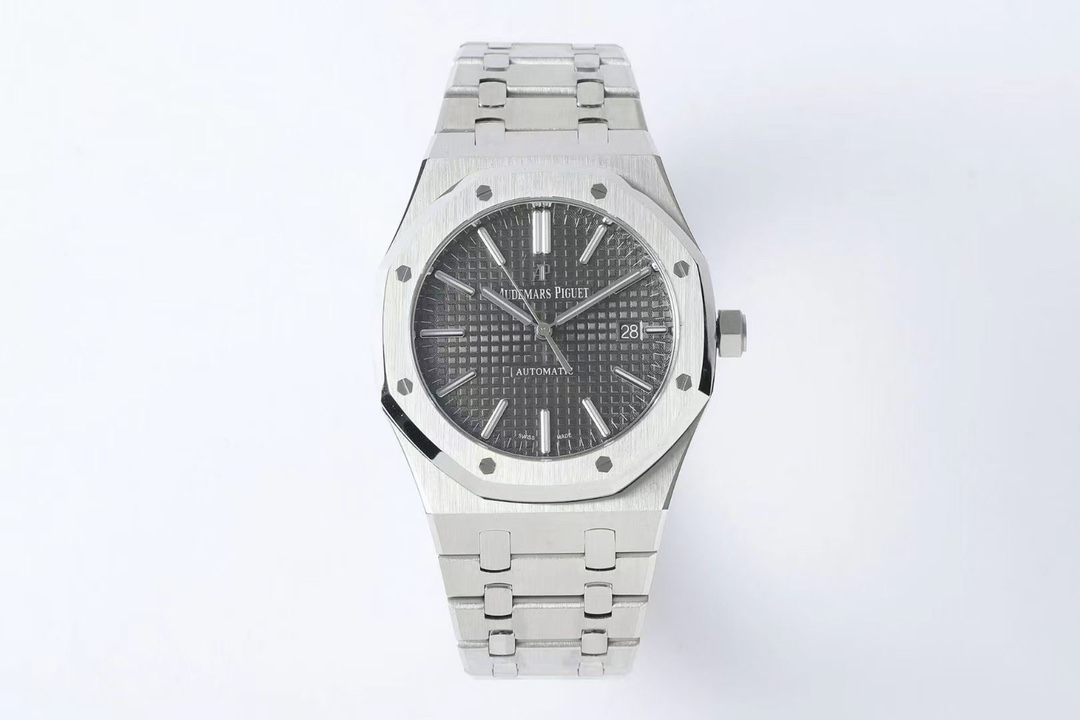 Audemars Piguet ROYAL OAK 15400 41mm