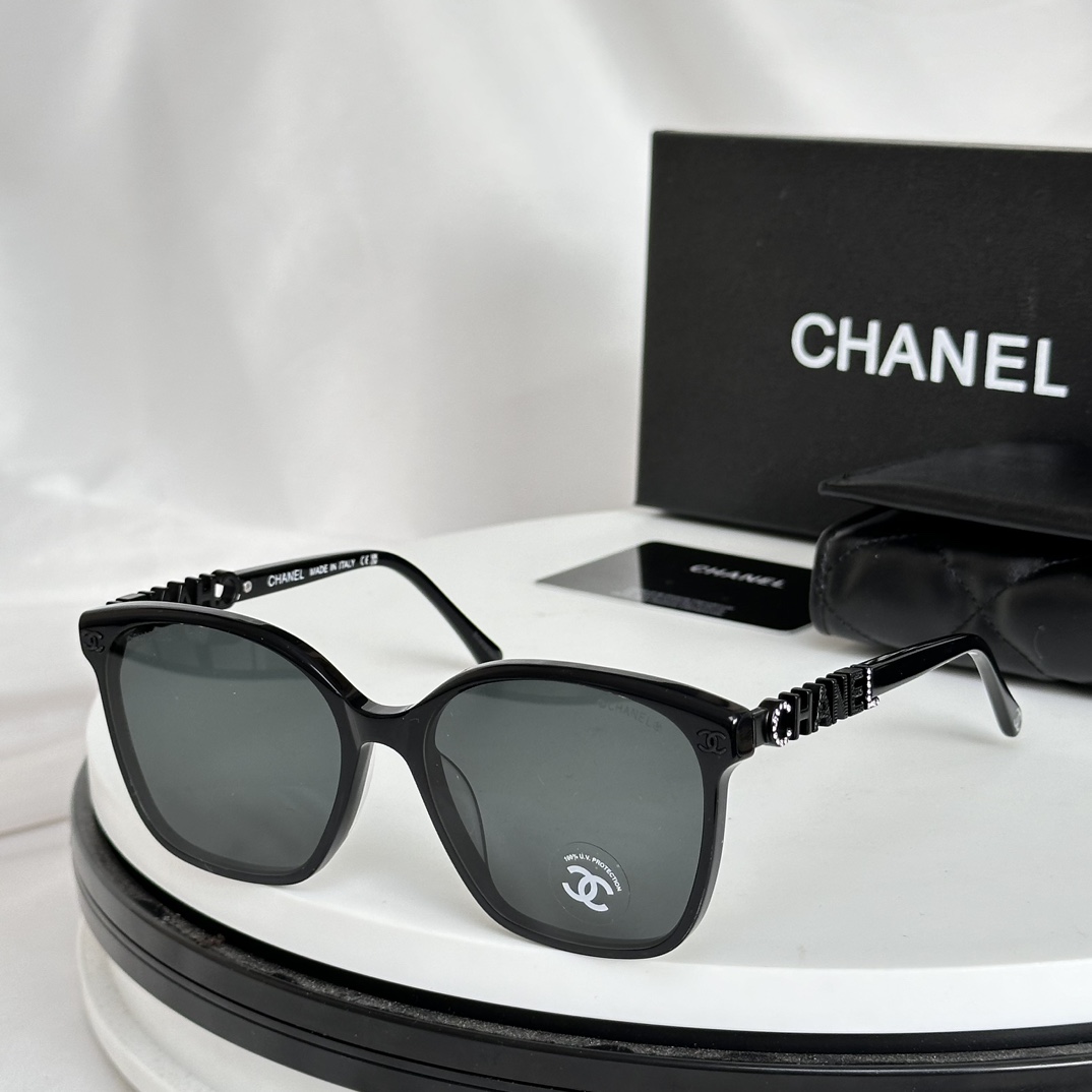 Chanel Sunglasses 6804 SM051