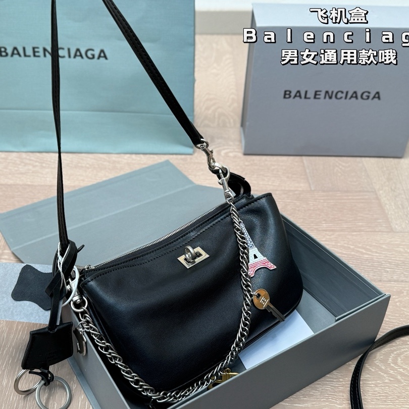 Balenciaga Shoulder Bag Ladies' Favorite