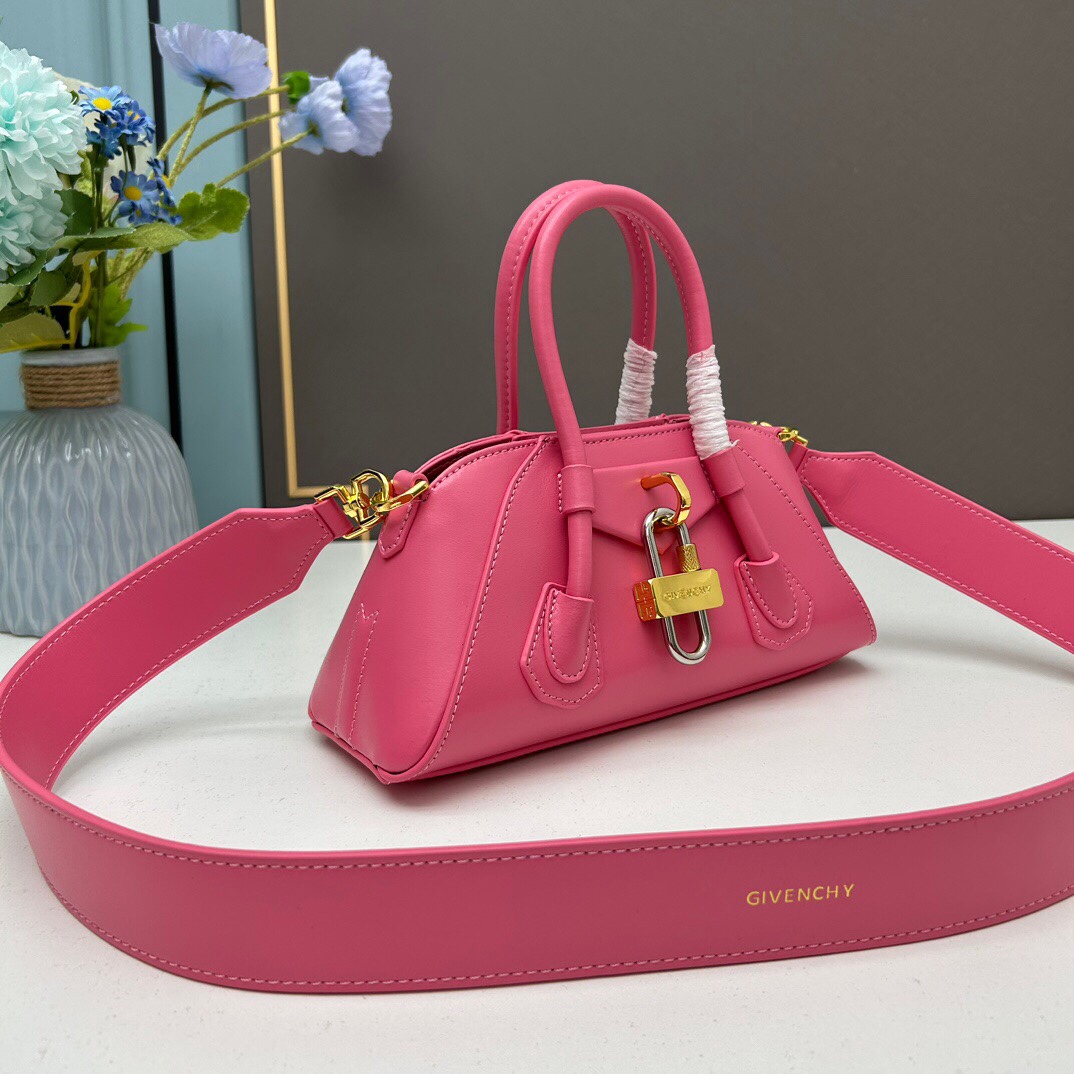 Mini Antigona Stretch Bag Pink 8668 LM012 25cm