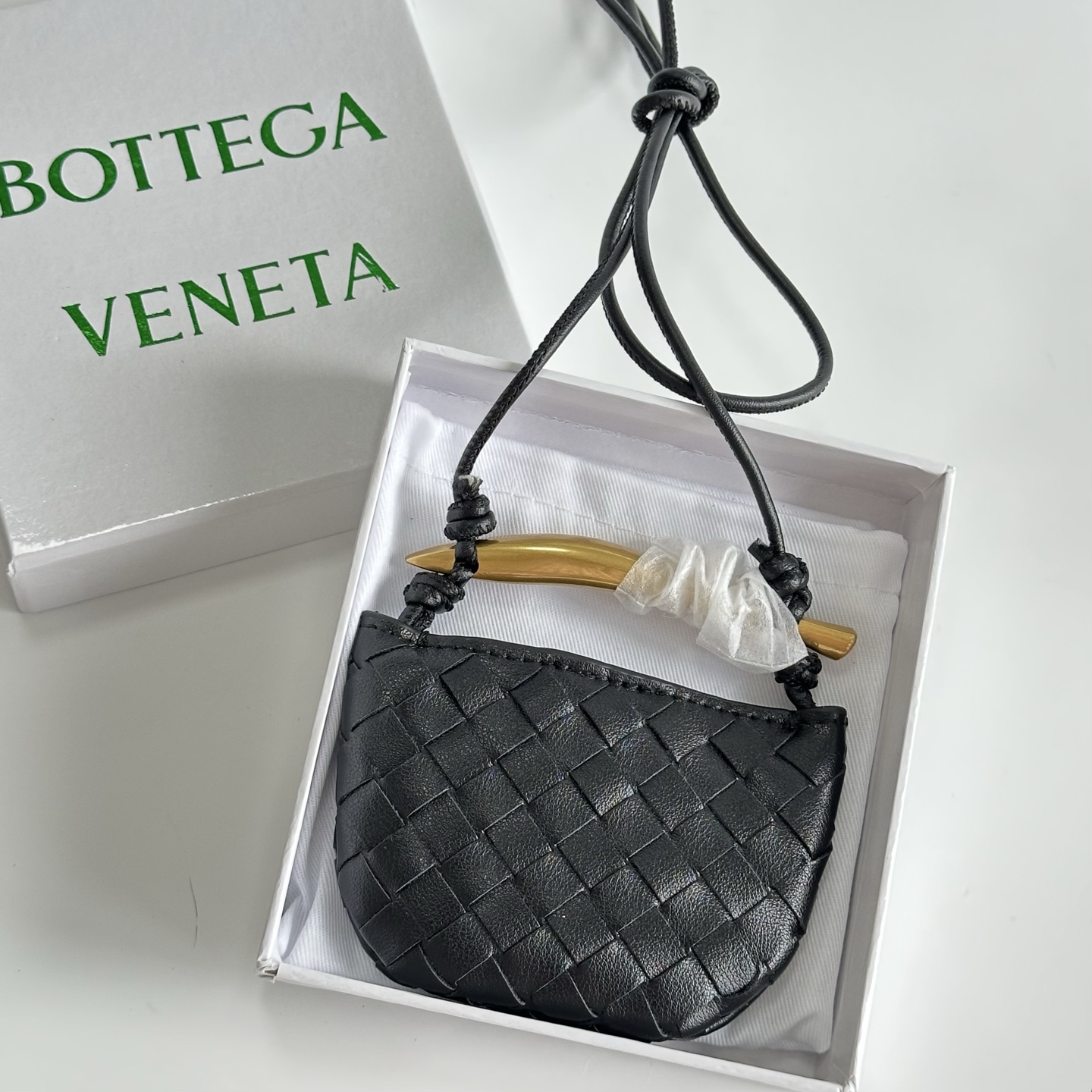 Bottega Veneta Shoulder Bag Ladies' Favorite Miniature Sardine