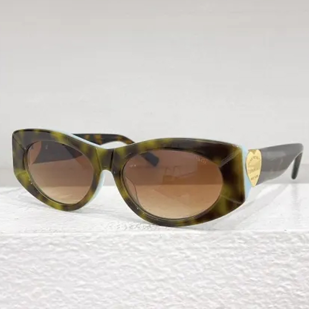 Tiffany & Co. Sunglasses TF4222U SM041
