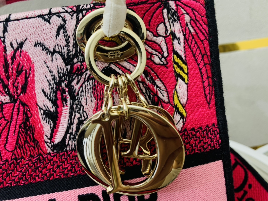 10A + top quality Dior Medium Lady D-Lite Bag 9920 DD003 24cm